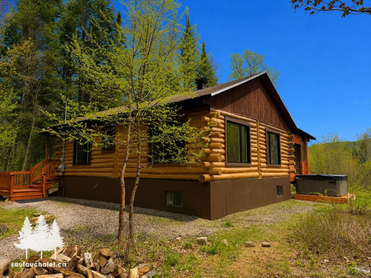 Au fil des saisons — chalet Le Ruisseau, Mandeville
