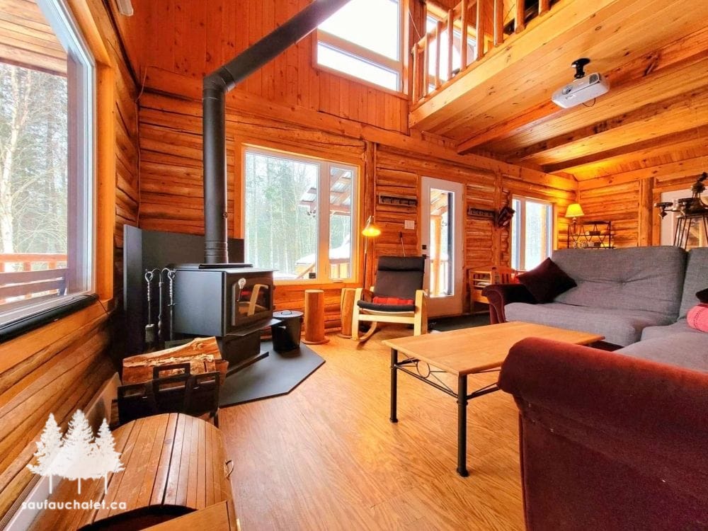 Salons & salle à manger — chalet Le Bois rond, Mandeville