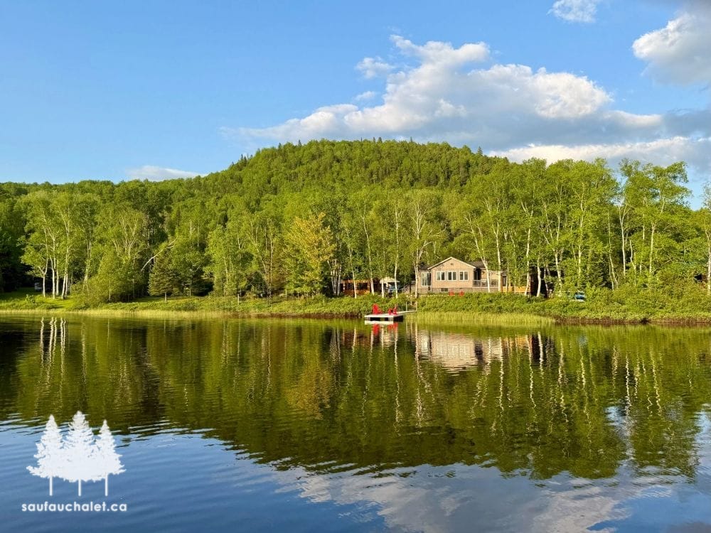 Au fil des saisons — chalet Le Héron, Mandeville
